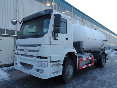 SINOTRUK HOWO Sewage Truck 10L
